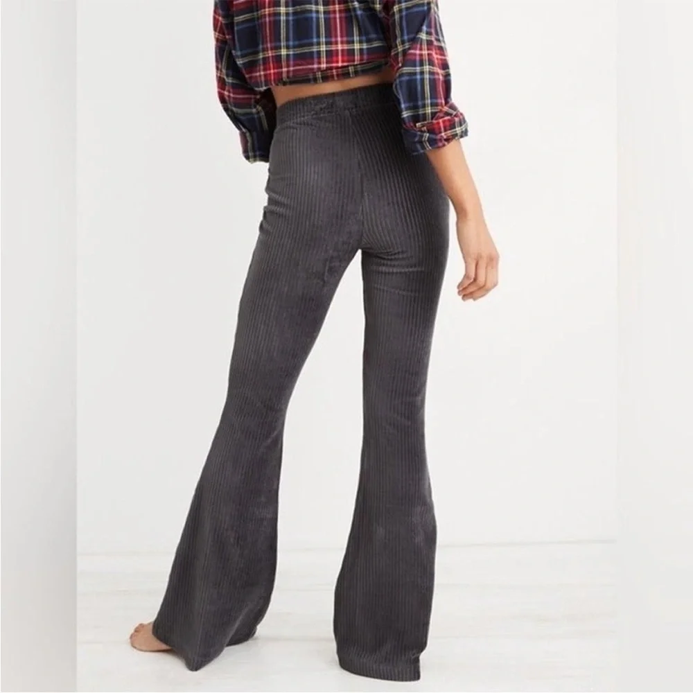 Aerie Groove on velour high wasted flares - Picture 3 of 5